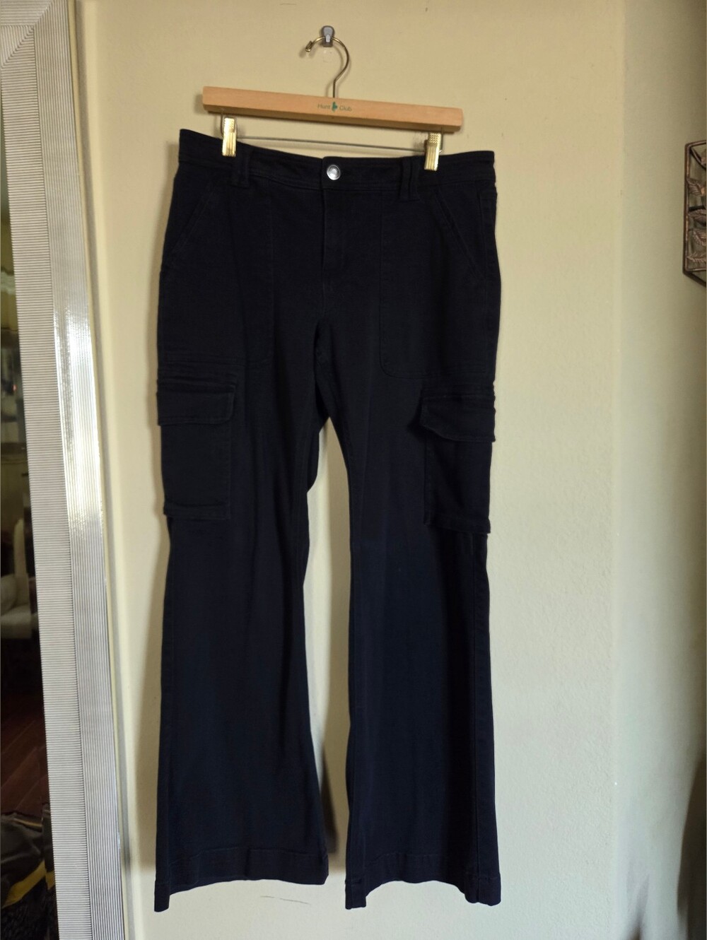 Aero Aeropostale Black Cargo Flare Pants